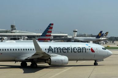 American Airlines plane