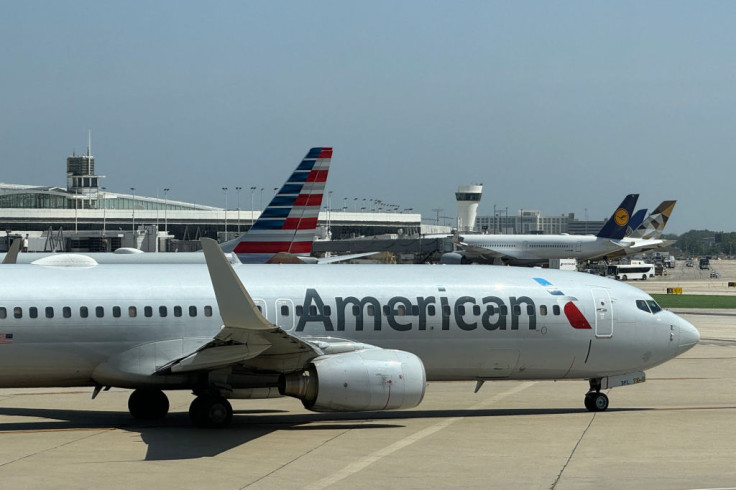 American Airlines plane