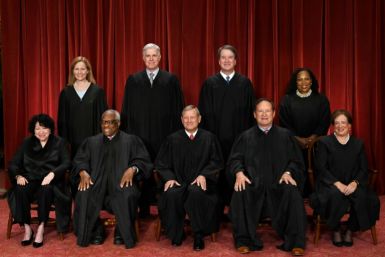 Justices of the US Supreme Court posing for their official photo