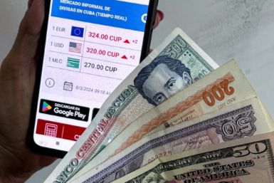 When going to restaurants, buying groceries, or paying for services on the island, one can pay with the Cuban peso, the dollar, the euro, or the MLC, a virtual currency launched in 2019 by the government