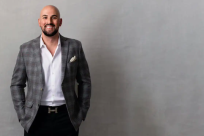 How One Plastic Surgeon Mastered Sacrificial Leadership